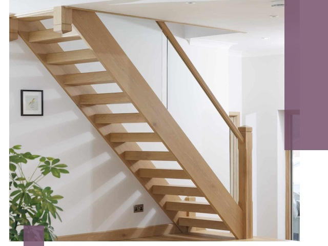 Изготовление деревянных лестниц под ключ в Большой Камне для дома