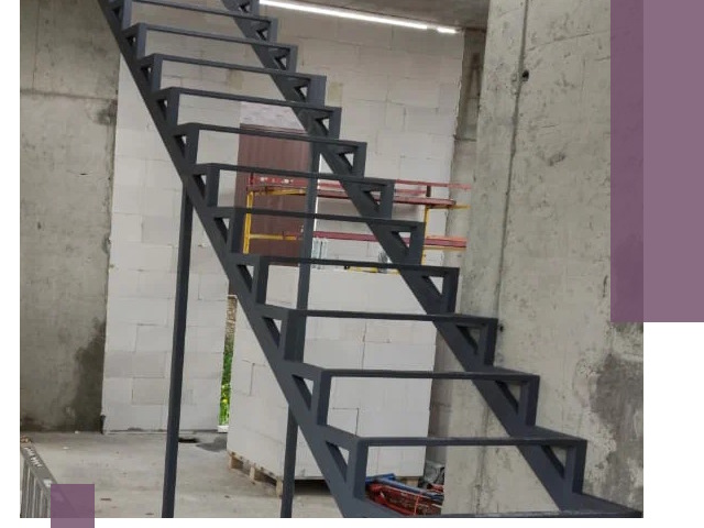 Демонтаж металлических лестниц в Большой Камне быстро и безопасно