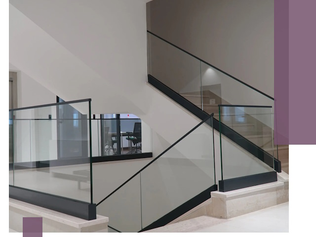 Стеклянные перила премиум-класса с установкой в Большой Камне