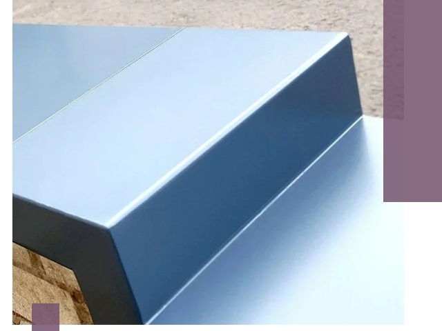 Крышки на парапет в Большой Камне: изготовление и монтаж под ключ